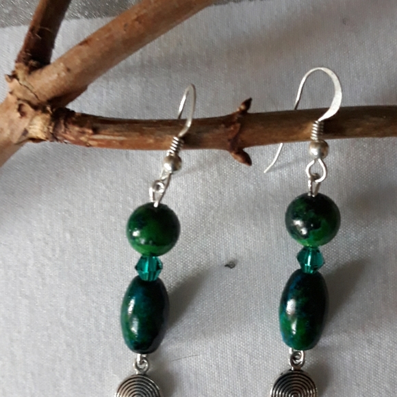 Earrings - Picture 3 of 5